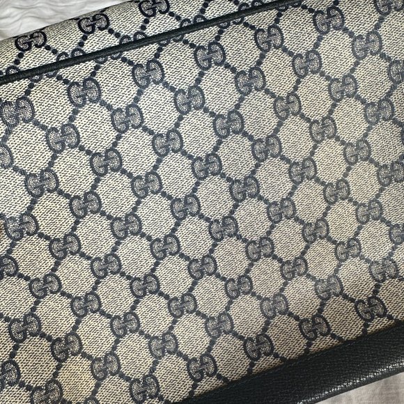 Vintage GUCCI GG Monogram Canvas Flap Should Bag | From the 80s - Picture 9 of 16